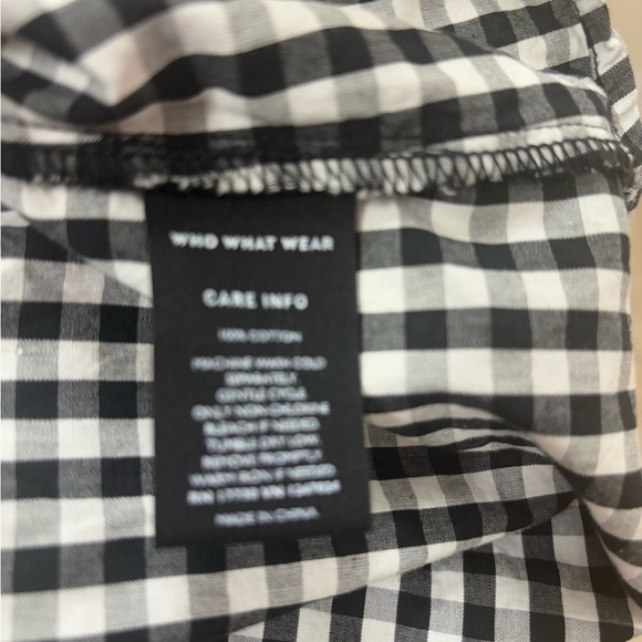 Who What Wear Black and White Checkered Blouse - Picture 3 of 5